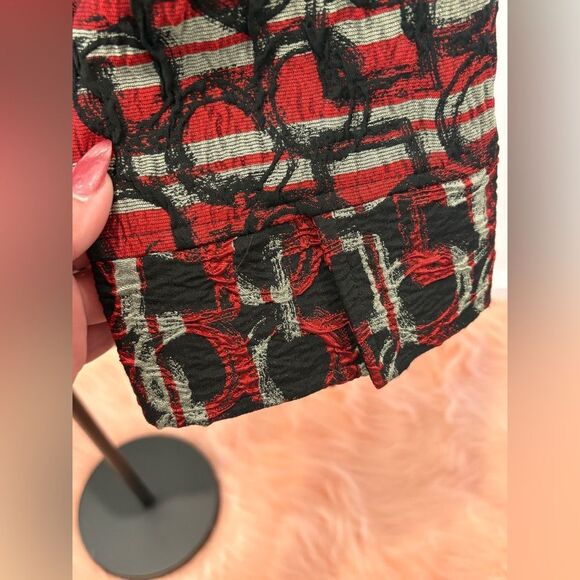 Ali Miles Red and Black Patterned Cape - Picture 6 of 7